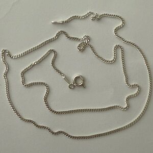 925 Silver necklace 17.5” 1mm cuban chain Unisex